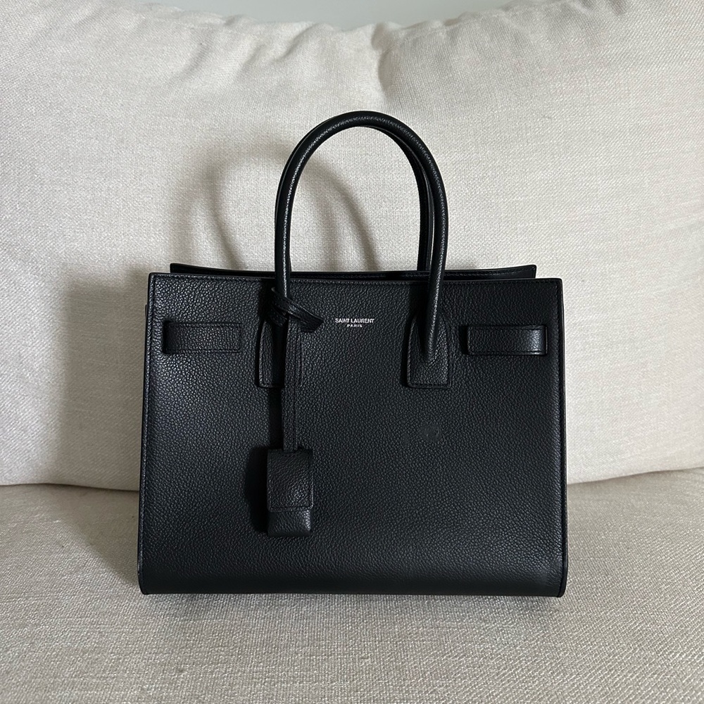 Sac de jour baby in grained leather